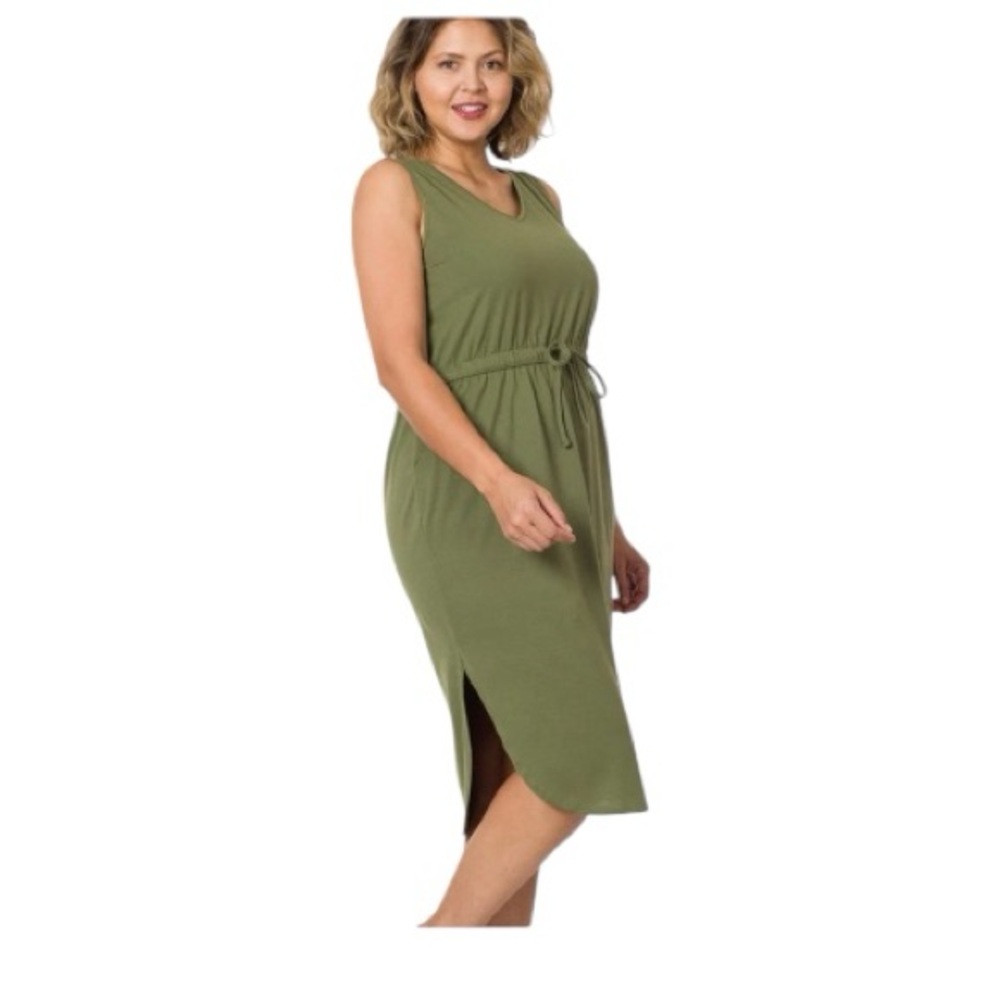 BloomChic | Pocket Drawstring Curved Hem Bodycon Army Green Dress | Size 16 EUC